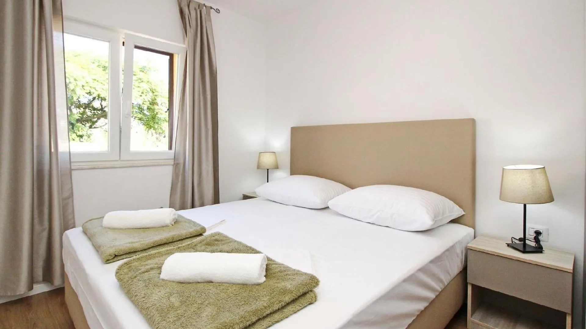 Tolles Appartement In Baska Mit Eigenem Balkon 0*, Baska (Krk)